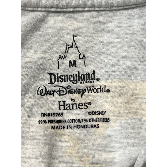 Disney Mickey Island Grey Graphic T-Shirt Hanes Mickey Mouse Surfboard Size M - Picture 4 of 4